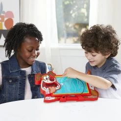 Hasbro Gaming Dokter Bibber Dierenarts -Aanbiedingen Speelgoed Winkel 1984618 ffb75a50